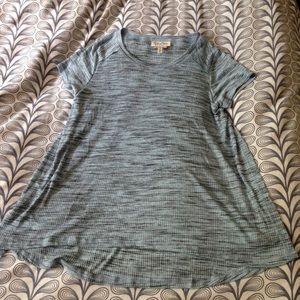 Jessica Simpson/Motherhood Maternity Nursing Top